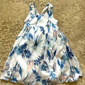 Beautiful floral print dress for girls. 100% cotton. Super light. Size 18-24mo